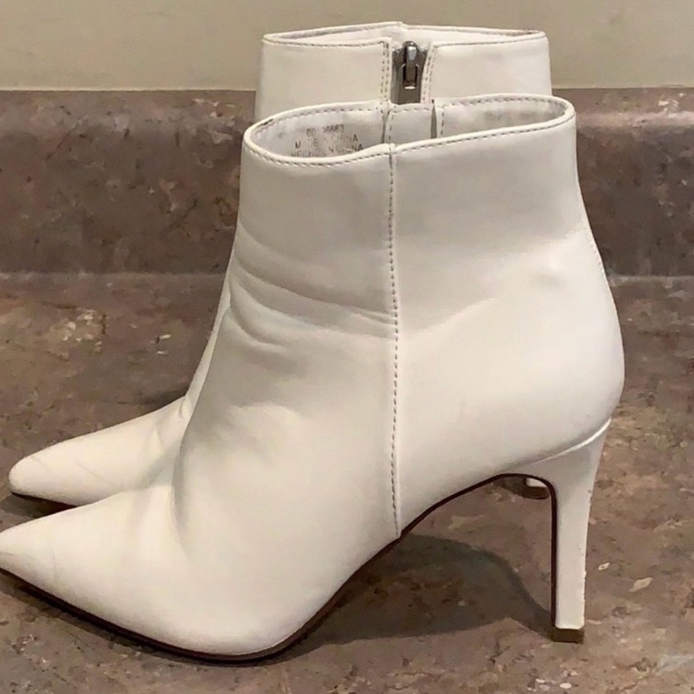 Point Toe Ankle Booties - Picture 3 of 4